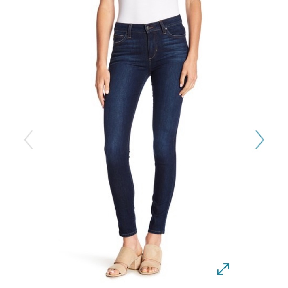 Joe’s jeans. Skinny ankle size 27